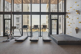 Building Photo - The Luxe in Fishtown West