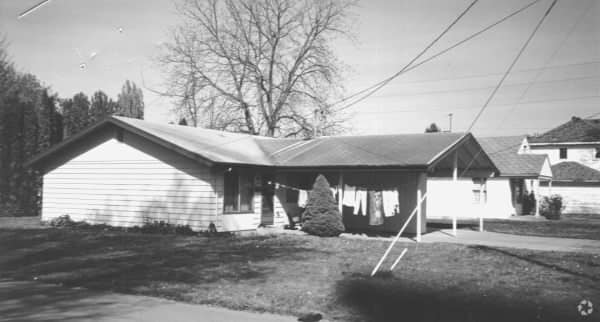 Building Photo - 1012-1014 W 20TH St