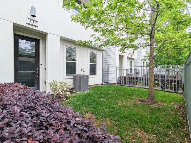 Foto del edificio - 3117 Leeland St