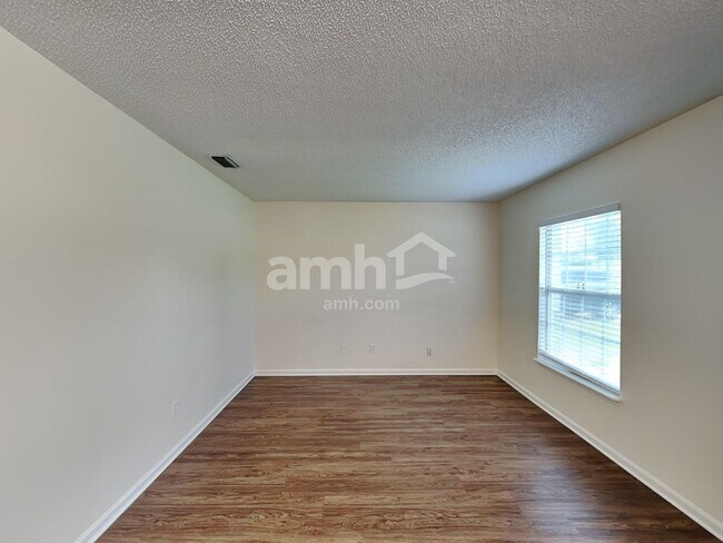 Building Photo - 3241 Fox Squirrel Dr