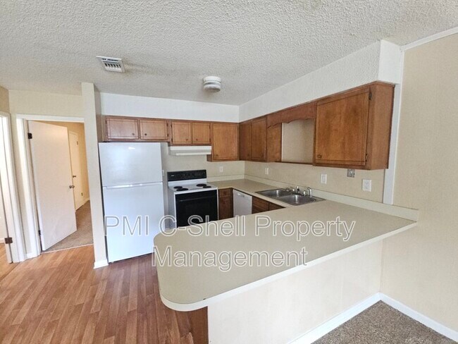 Foto del edificio - 1111 Polk Ave