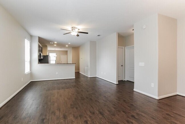 Building Photo - 10339 Dawson Hill Lane
