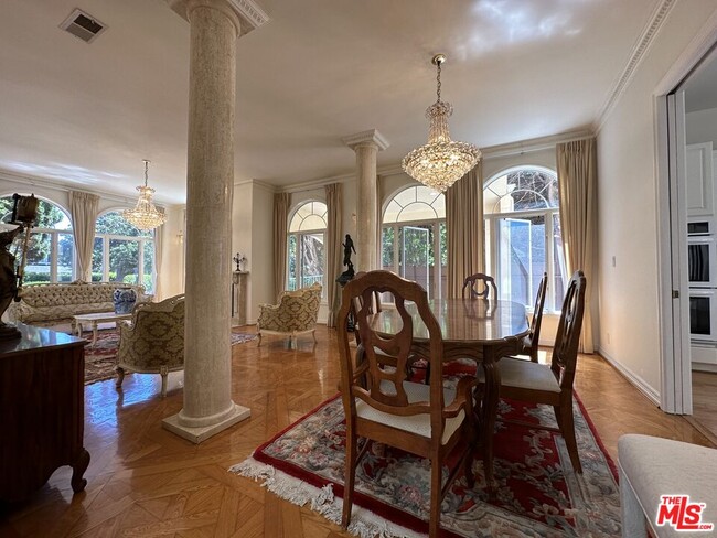 Foto del edificio - 623 Palisades Ave
