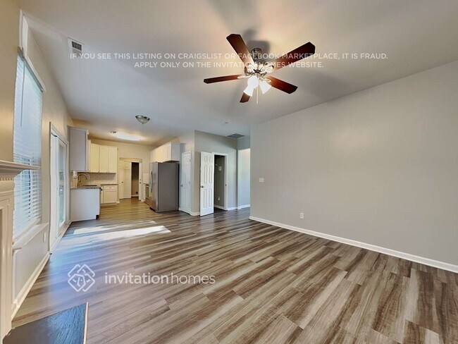 Building Photo - 10 Hidden Meadow Ct