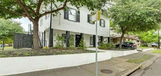 Foto principal - 401 N Polk St