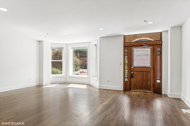 Foto del edificio - 3639 N Sheffield Ave