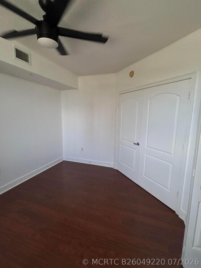 Building Photo - 1830 Radius Dr