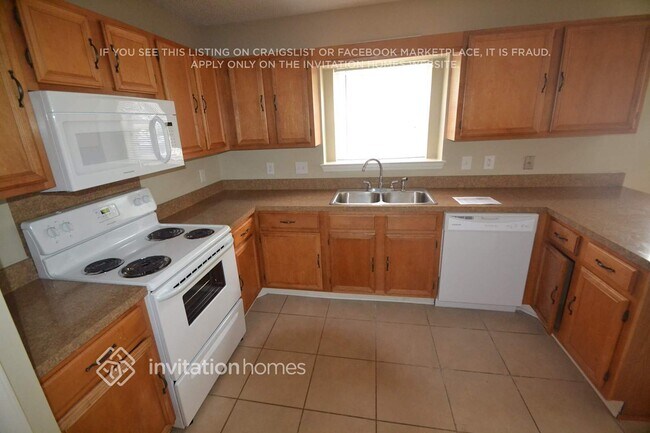 Building Photo - 1217 Settles Bridge Ct