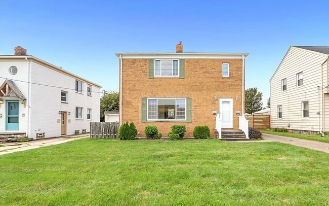 Foto del edificio - 3340 W 210th St