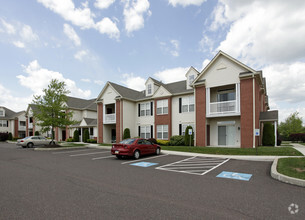 Fox Ridge/ Fox Ridge at Lakeside Apartments Rentals - Limerick, PA ...