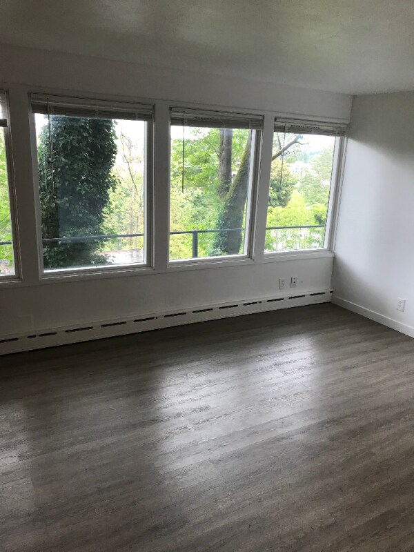 Foto del edificio - 4746 22nd Ave NE
