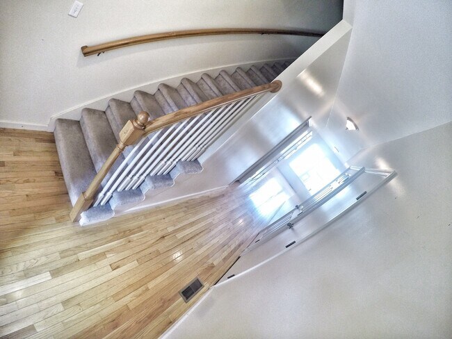 Foto del edificio - Spacious 3-Bedroom Townhouse in Boalsburg ...