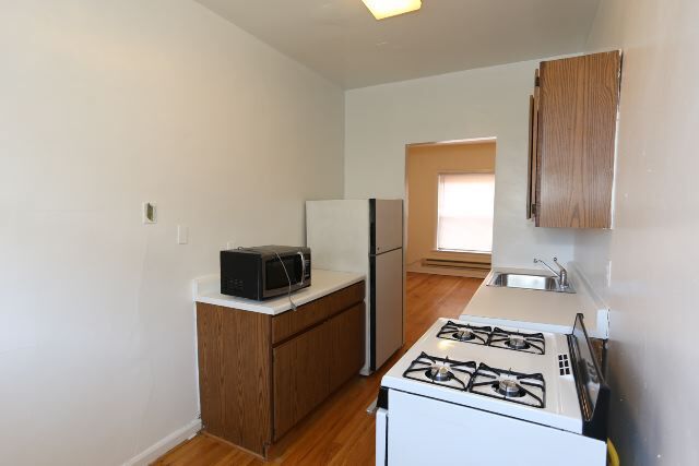 Foto del edificio - 842 W Waveland Ave