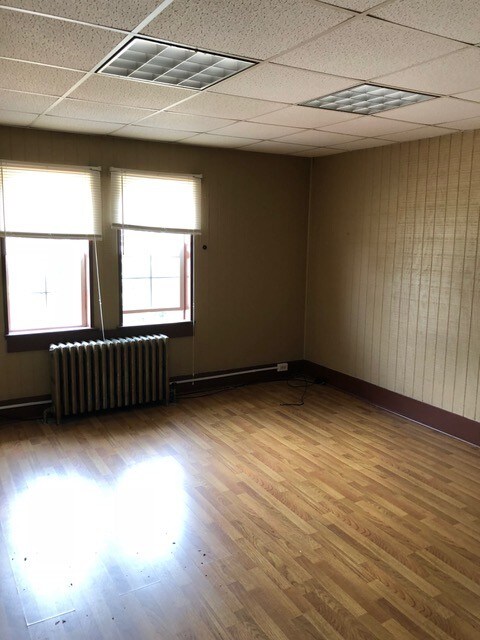Building Photo - 178 E Coffee St