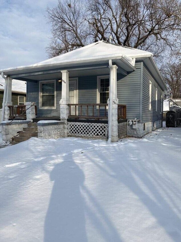 Primary Photo - 2224 S 13th St