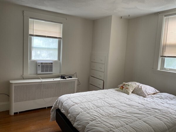 Foto del edificio - 109 Waban Hill Rd N