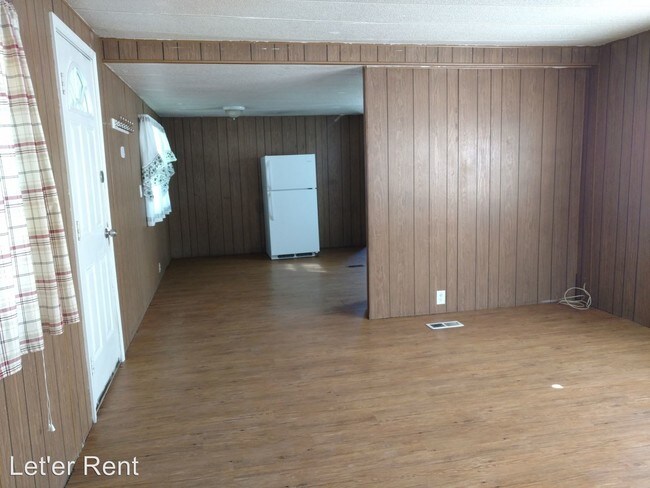 Building Photo - 2 br, 1 bath House - 42964 Main St Rieth