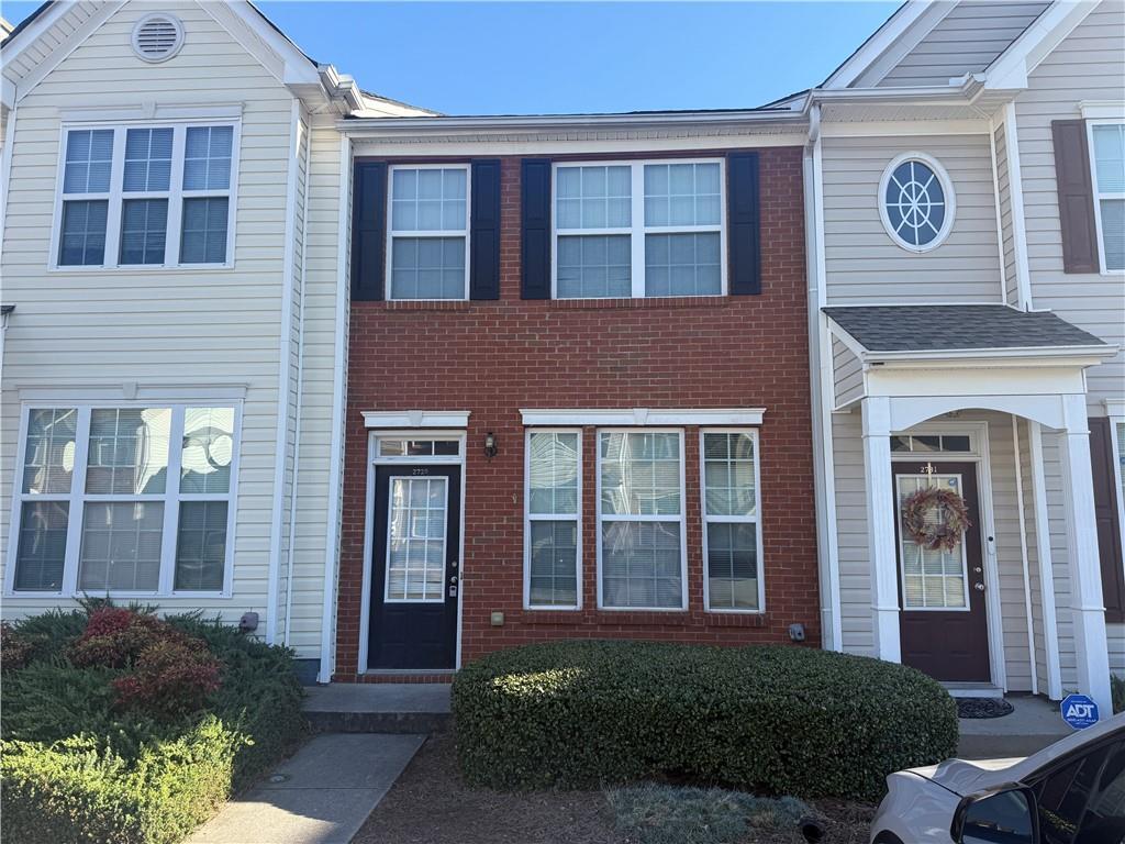 Primary Photo - 2729 Heathrow Dr