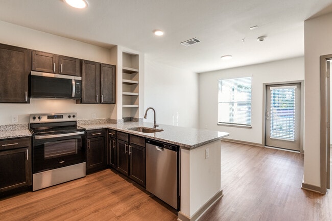 Building Photo - Parmore Plano