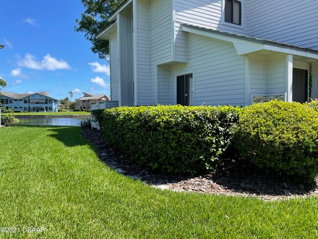 Foto del edificio - 122 Blue Heron Dr