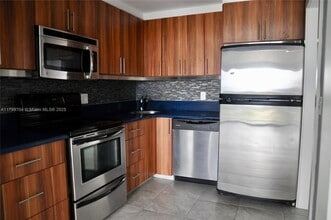Building Photo - 13499 Biscayne Blvd