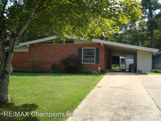 Foto principal - 3 br, 2 bath House - 5531 Mariner Dr