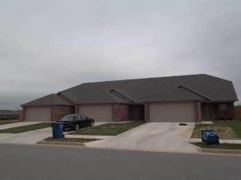 Building Photo - 4300 SW Chapelstone Ave
