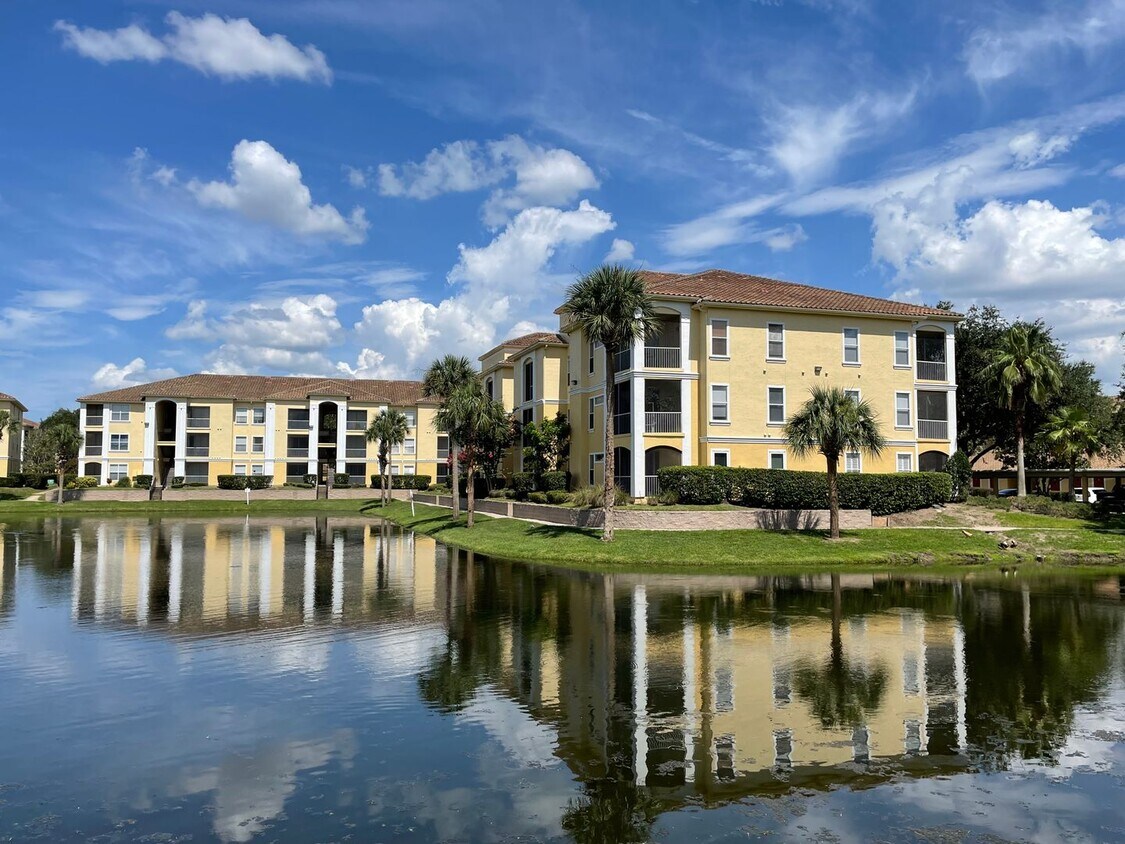 Primary Photo - Beautiful 2br/2ba Visconti Condo with W/D ...