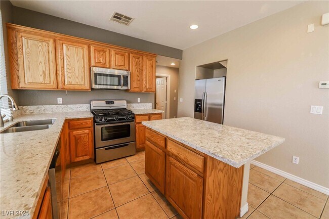 Foto del edificio - 8158 Altamont Ridge St