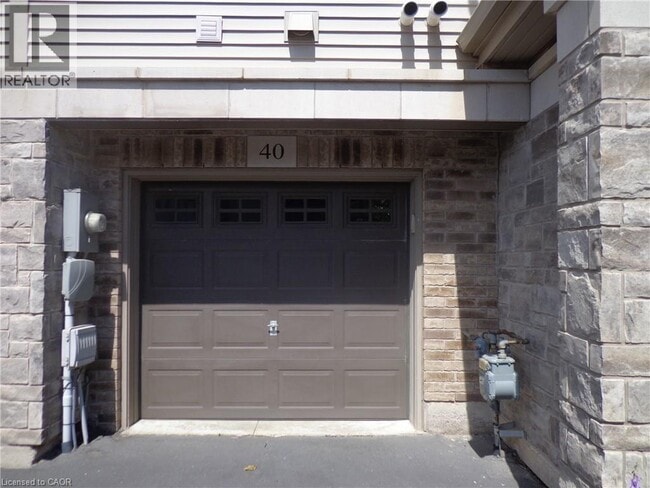 Building Photo - 541 Winston Rd