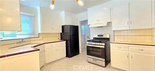 Foto del edificio - 1230 N Altadena Dr