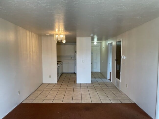 Foto del edificio - Great South Ogden Condo