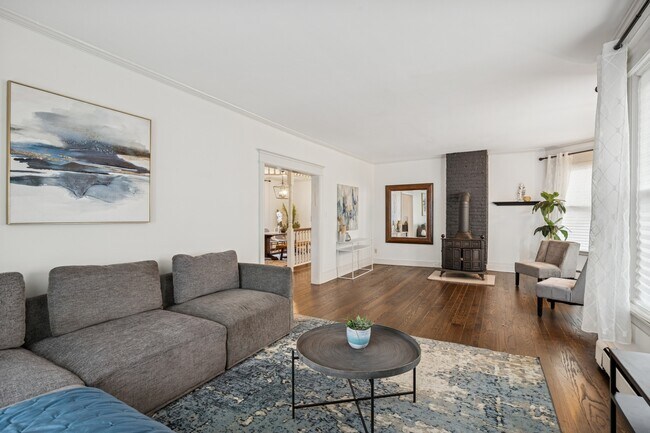 Foto del edificio - 138 Clinton Ave