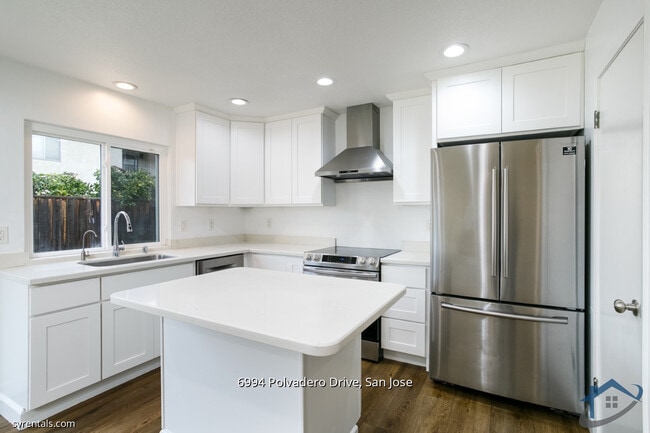 Foto del edificio - 6994 Polvadero Dr