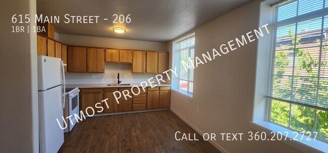 Foto del edificio - 615 Main St