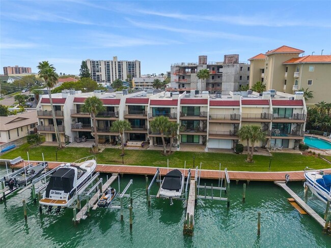 Foto del edificio - 220 Skiff Point