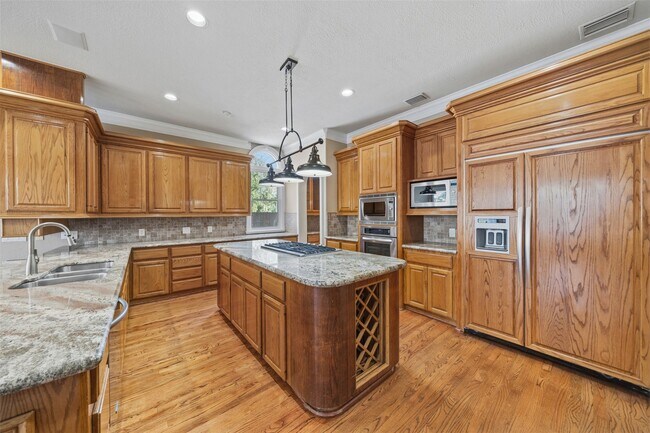 Foto del edificio - 13714 Gainesway Dr