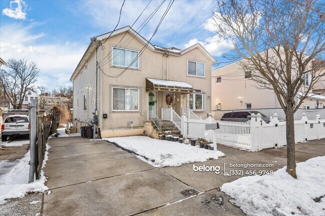 Foto del edificio - 18 Wayne St