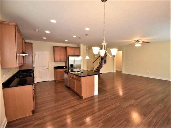 Building Photo - 404 Ferry Ct