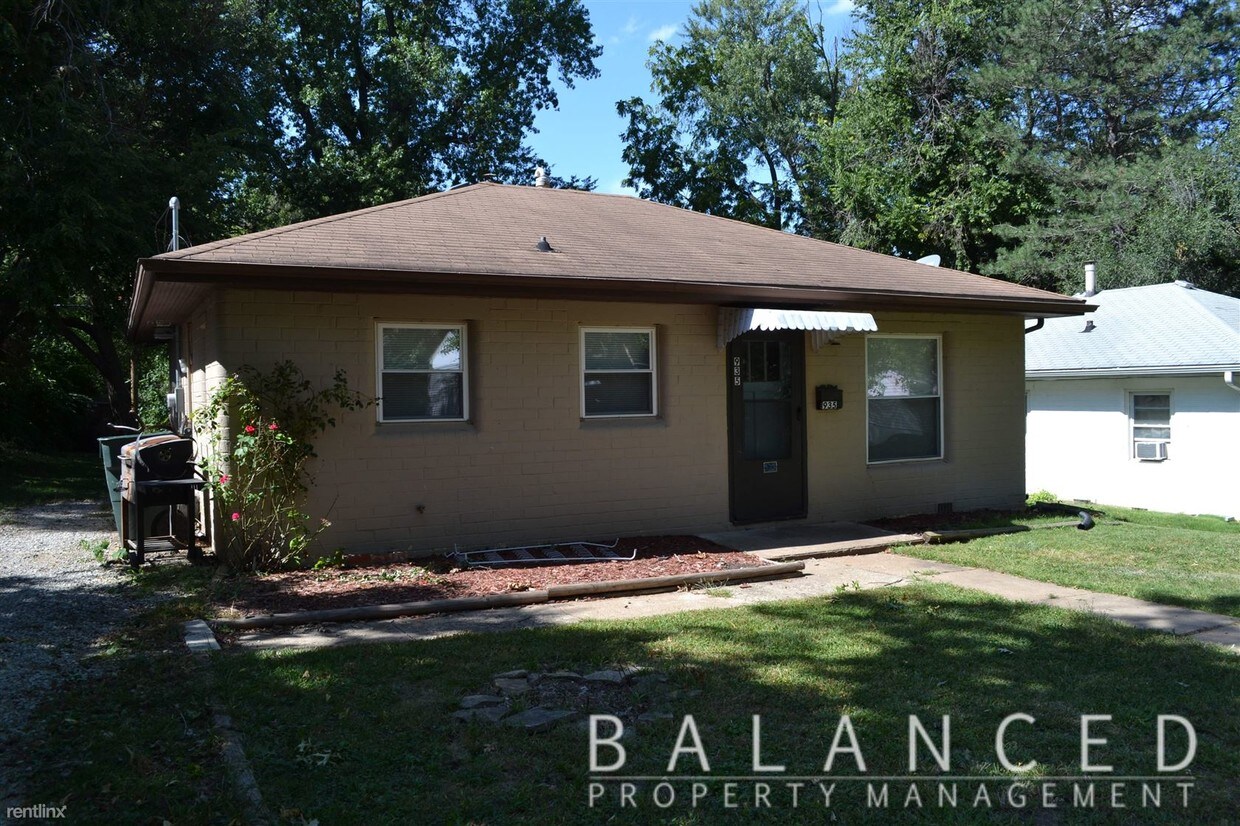 Foto principal - 2 br, 1 bath House - 935 SW Watson Ave
