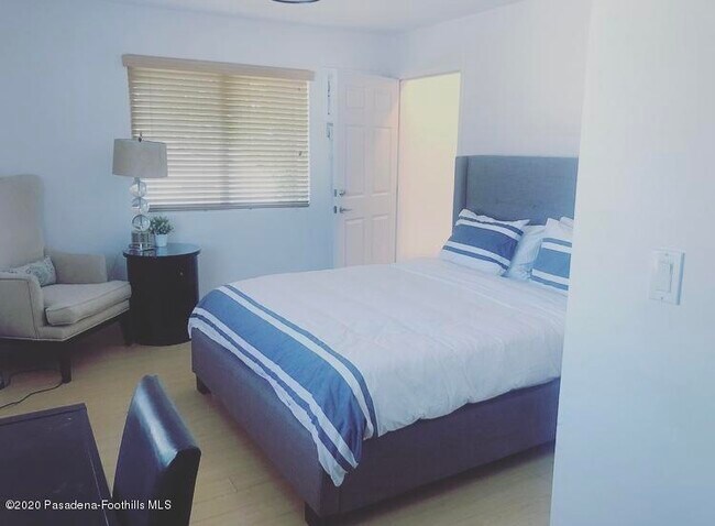 Foto del edificio - 748 N La Jolla Ave