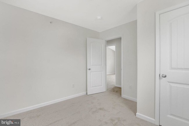 Building Photo - 153 Beechwood Way