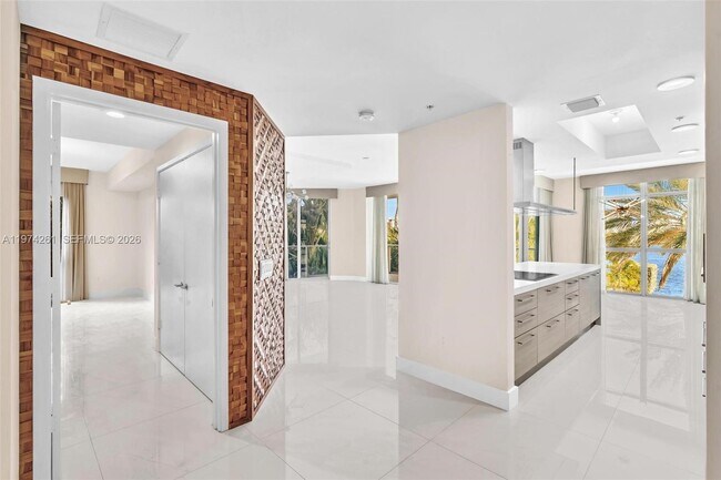 Foto del edificio - 17301 Biscayne Blvd