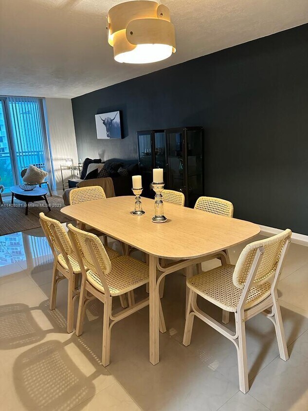 Foto principal - 3000 S Ocean Dr
