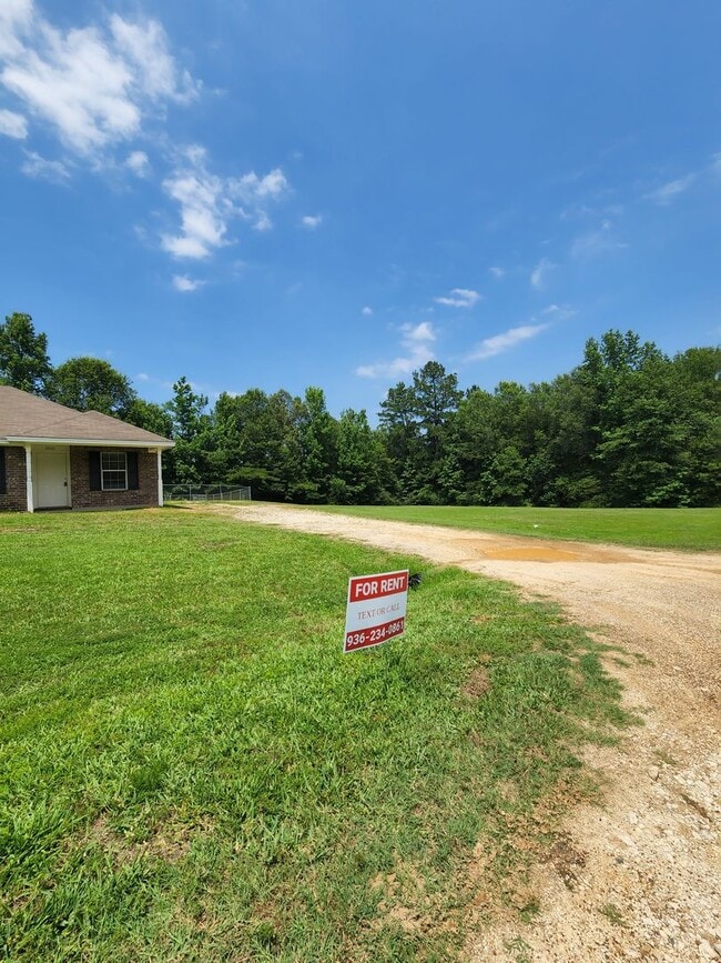 Building Photo - 2266 FM2864