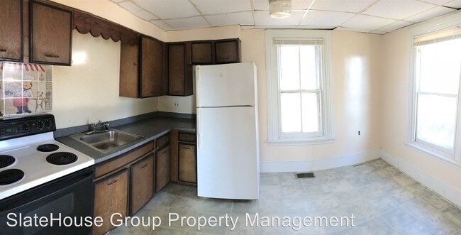 Building Photo - 430 2nd Ave