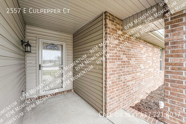 Foto del edificio - 3 Bedroom, 2 Bathroom REPUBLIC MO