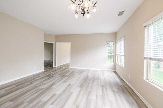Foto del edificio - 2 bed 2 bath Ranch Townhouse in Winfield