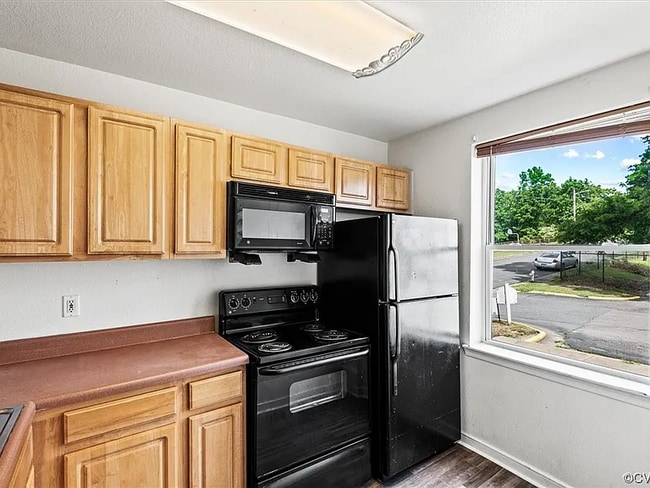 Building Photo - 3517 Briel St