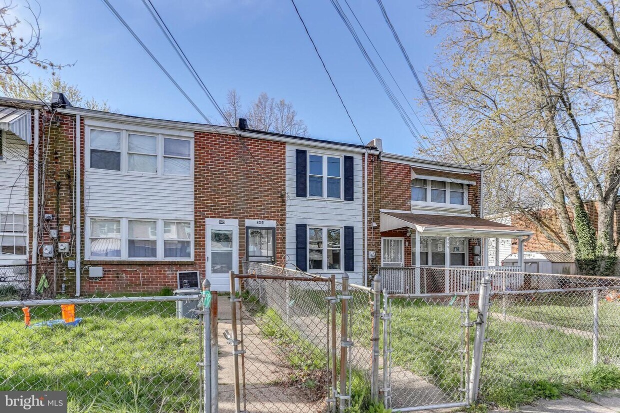 341 Bigley Ave, Halethorpe, MD 21227 Townhome Rentals in Halethorpe